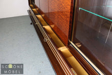 Load image into Gallery viewer, Mid Century Vitrinenschrank Vintage Glasvitrine Schrank Retro Bibliothek Kommode
