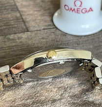 Load image into Gallery viewer, Omega Constellation Automatic Vintage Men&#39;s Watch 1966, Serviced + Warranty
